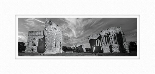 Egglestone Abbey BW2.jpg