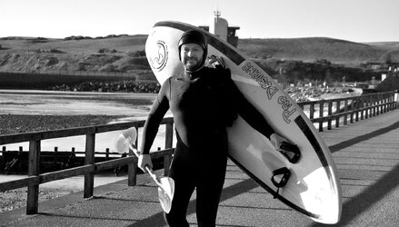 60 Happy Surfer.JPG 60 Happy Surfer.JPG